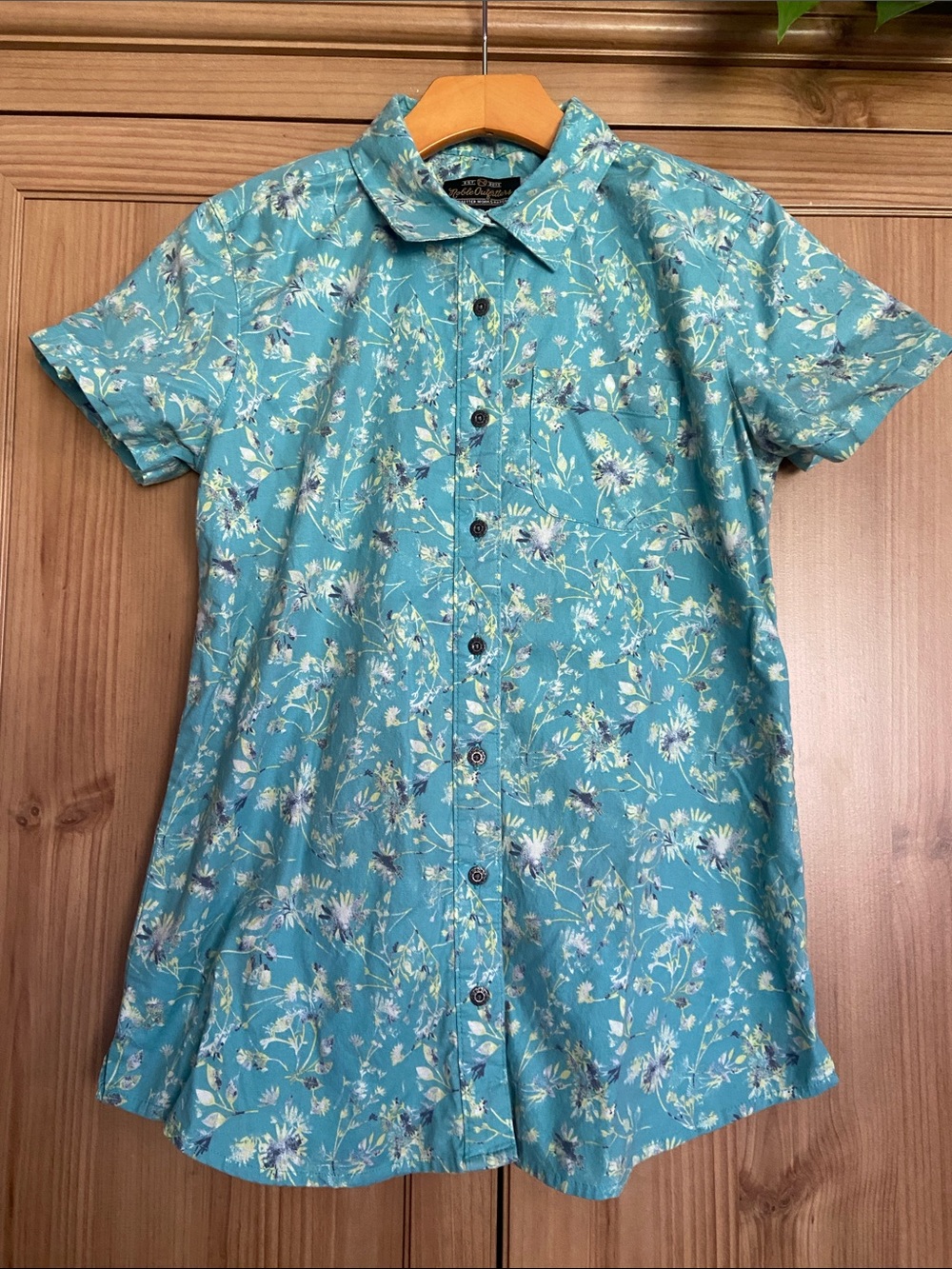 Noble Outfitters Floral Printed Teal Blue Blouse Shirt EUC S